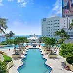 Luxury Living In Downtown Miami
