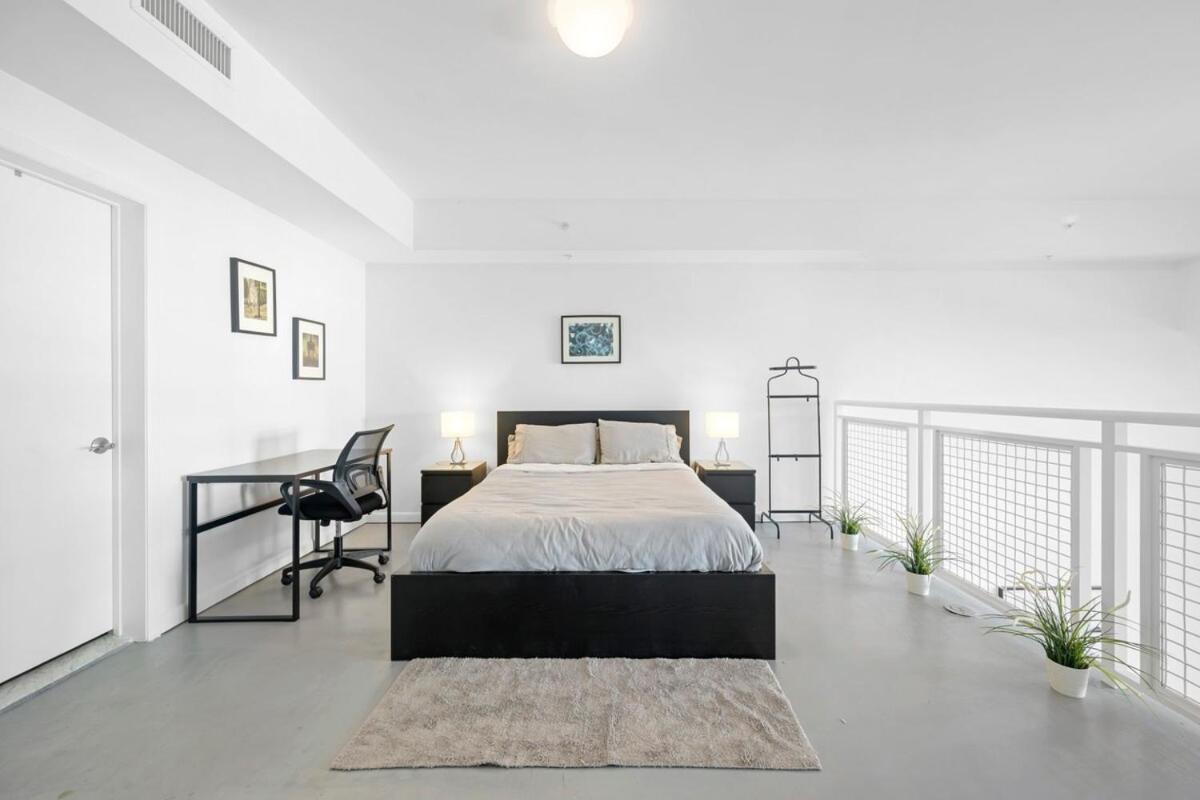 Luxury Living In Downtown Apartment Miami